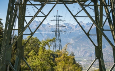 Stromleitungen Industrie