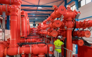 Gas-insulated substation (220 kV)